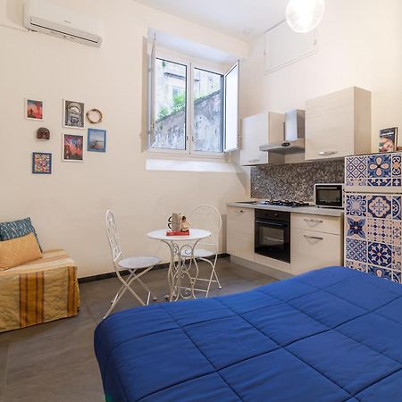 Domus 19 Hotel Napoli Ngoại thất bức ảnh