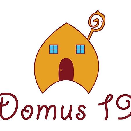 Domus 19 Hotel Napoli Ngoại thất bức ảnh